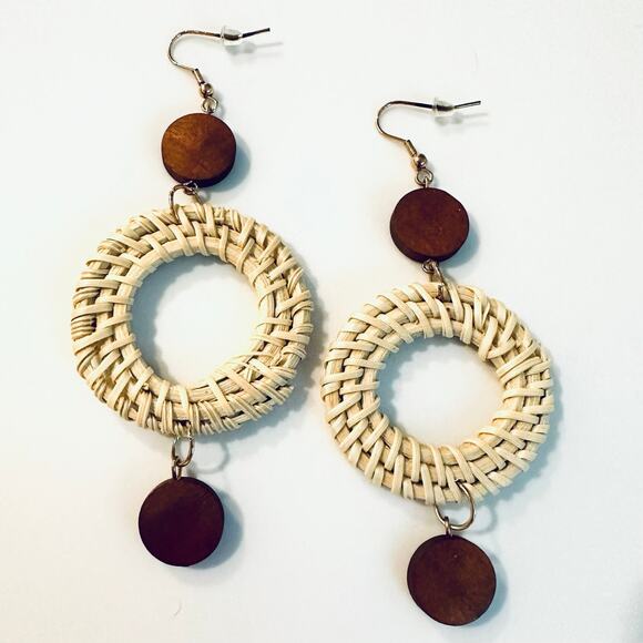 Woven Raffia with Wood Circle Drop Earrings - Picture 1 of 1
